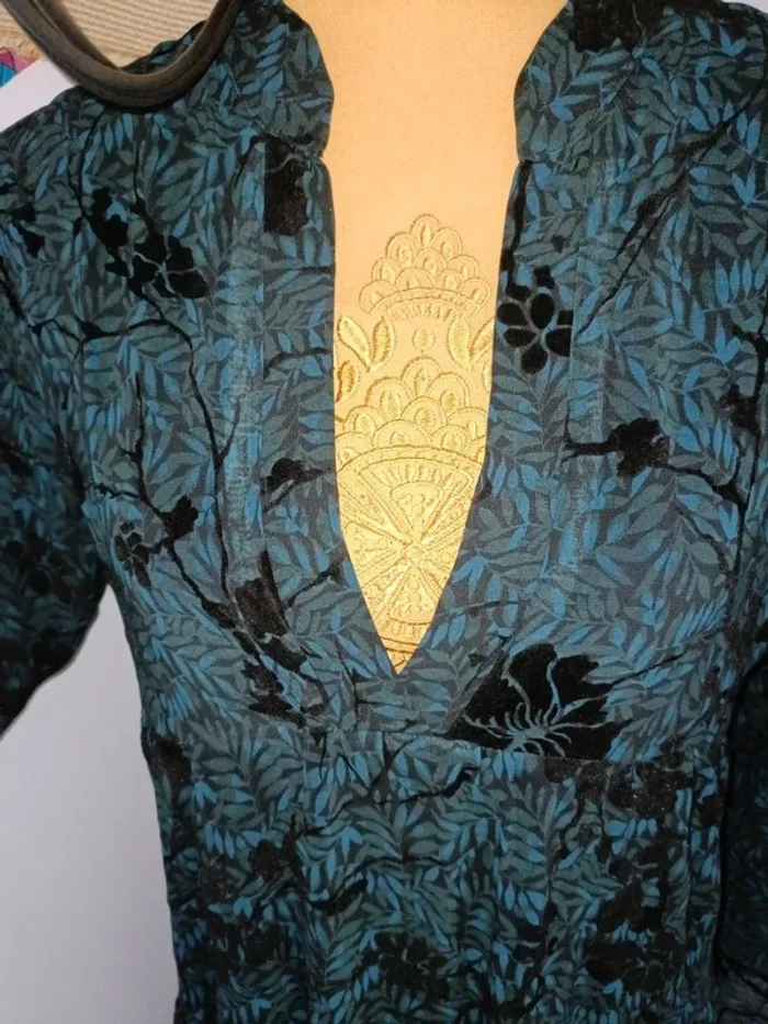 Splendide robe longue bleu marine - photo numéro 3