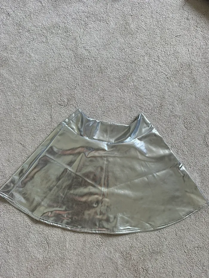 Jupe courte argenté - photo numéro 2