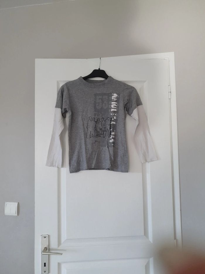 T-shirt Ml garçon 8 ans LC4