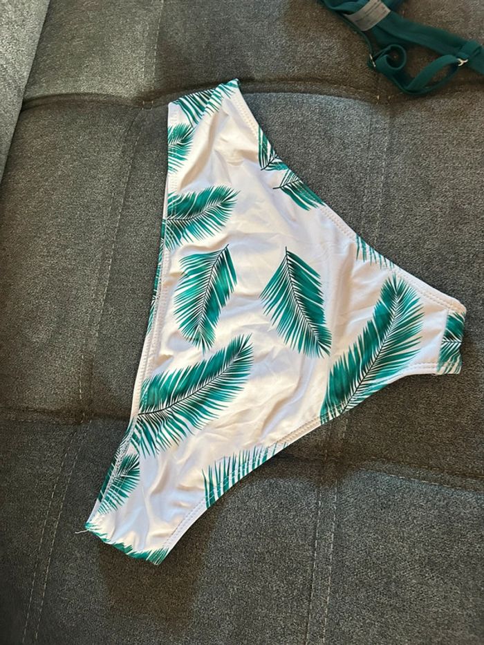 Maillot bain deux pièces - photo numéro 7