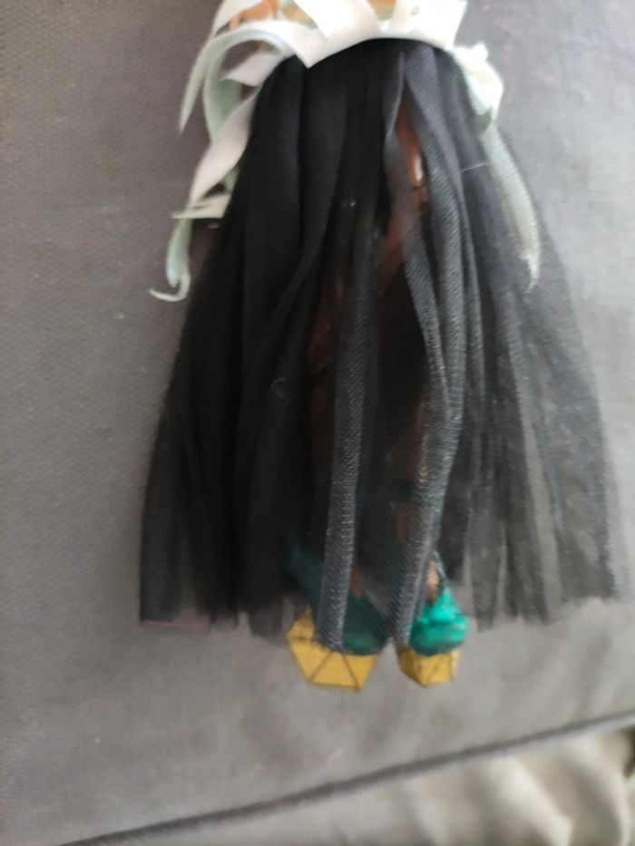 Poupée monster high Cléo de nile - photo numéro 3