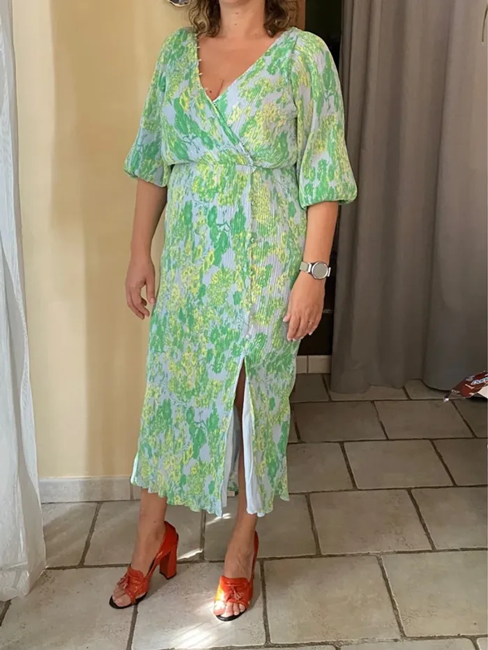 Robe midi à motifs tons verts Asos 42 neuve - photo numéro 10