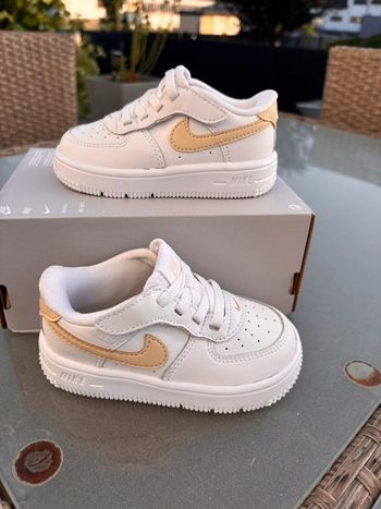 Nike Air Force 1 P.23,5 Neuves unisex