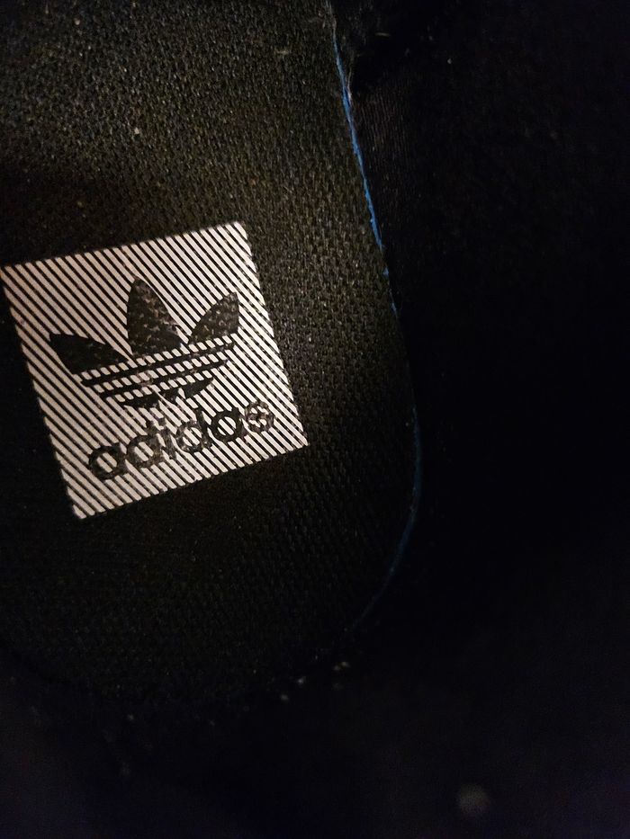 Superbes Adidas sneakers - photo numéro 5