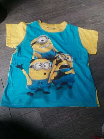 Tee shirt manche courte minions 8A