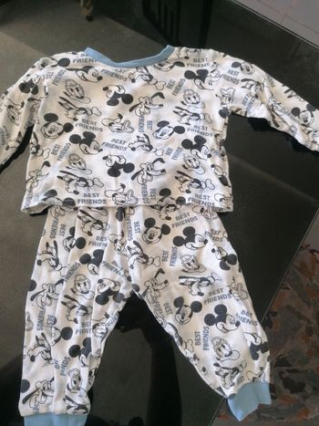 Pyjama mickey 18 24 mois