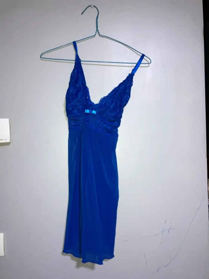 Nuisette transparente bleu