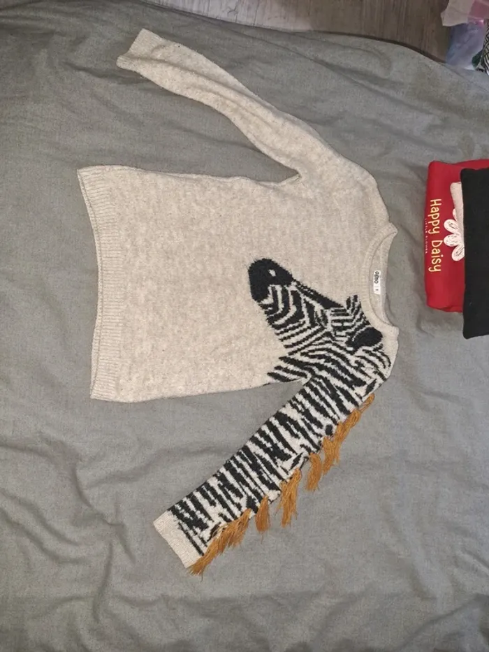 Lot de pulls sweat - photo numéro 2
