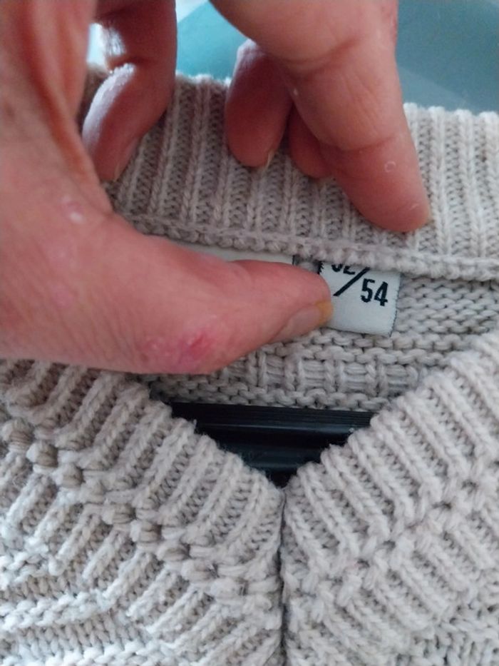 Pull col V homme 52/54 - photo numéro 3
