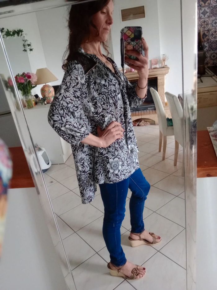 Blouse femme 46 48 noire et blanche dentelée c80 - photo numéro 10