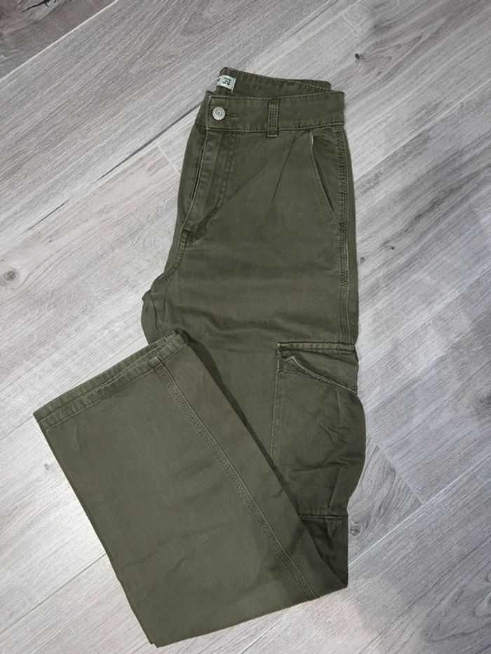 Jeans cargo kaki Pull&bear taille 36