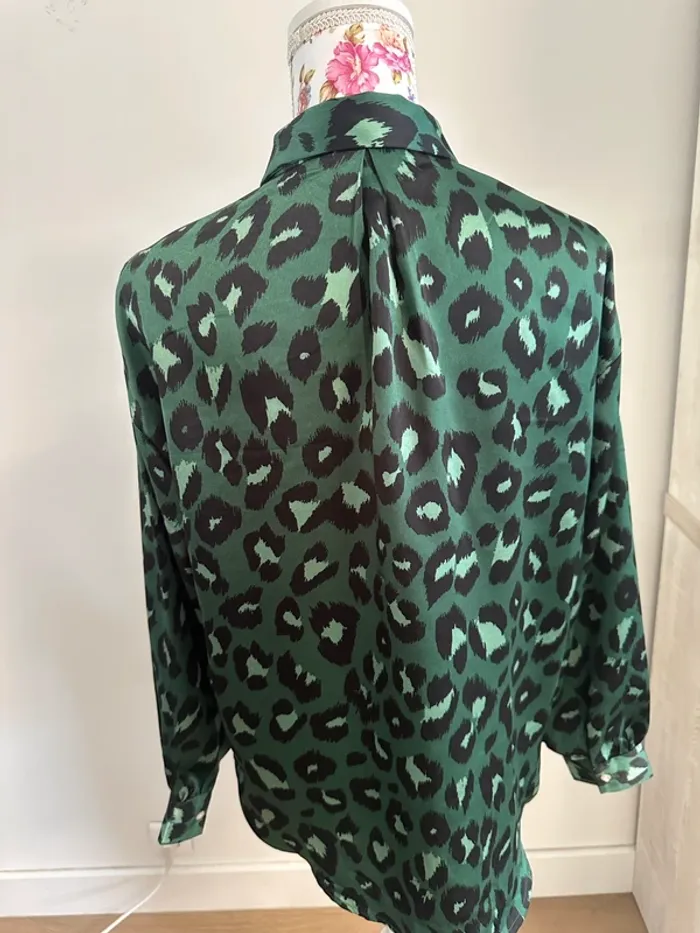 Chemise léopard satinée - photo numéro 3