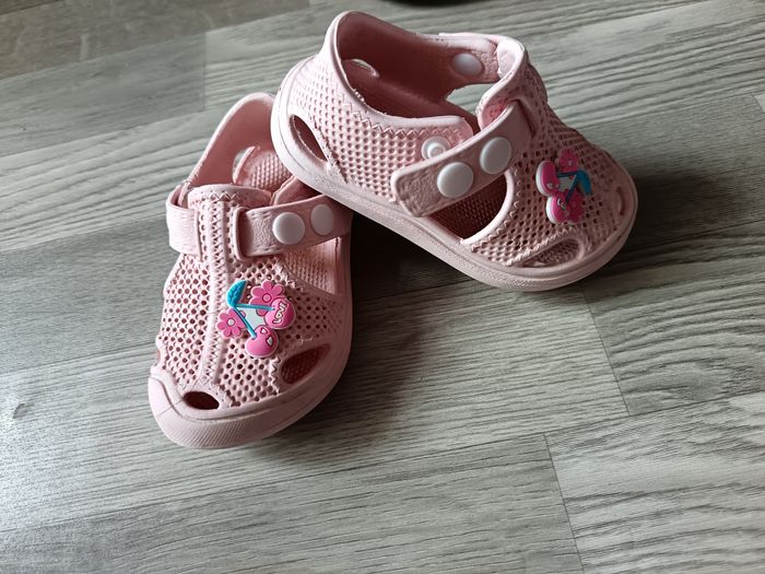 Lot chaussures 22 fille - photo numéro 8