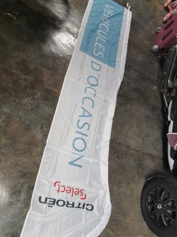 Drapeau citroen publicitaire