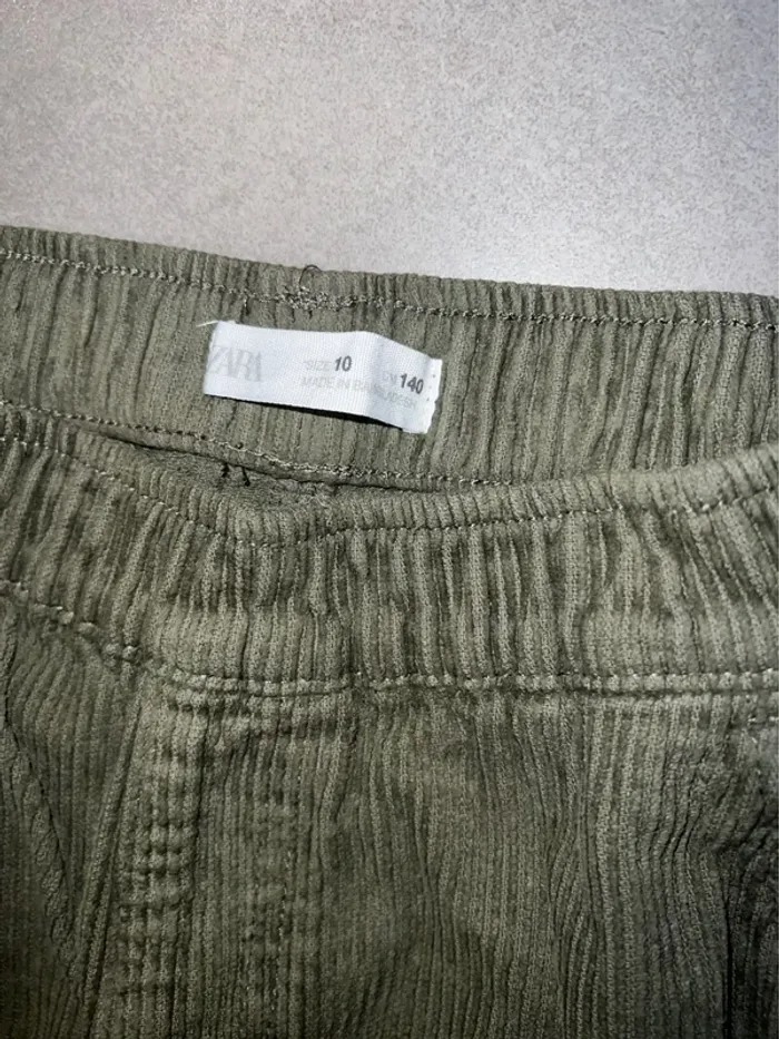 Pantalon cargo velours Zara - photo numéro 2
