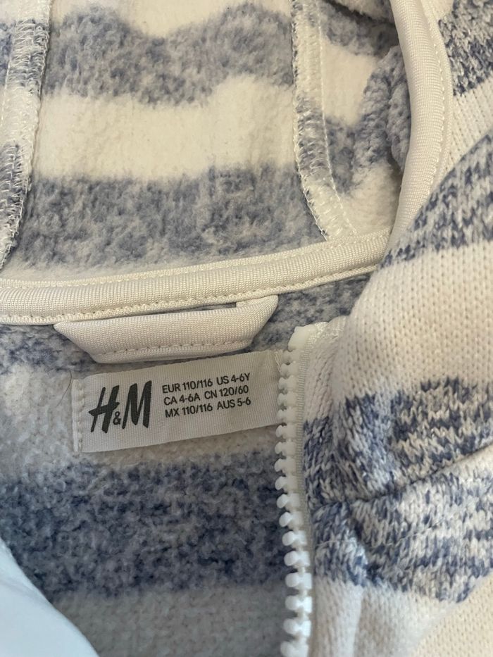 Gilet polaire 4/6 ans très bon état - photo numéro 2