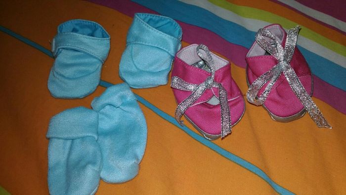 chaussure de poupon neuve - photo numéro 2
