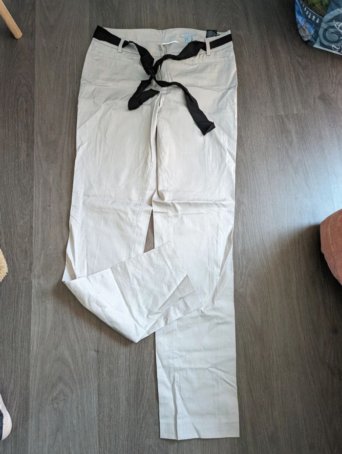Magnifique Pantalon de tailleur H&M 38 beige - photo numéro 2