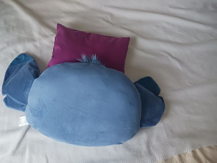 Coussin peluche stiich - photo numéro 2