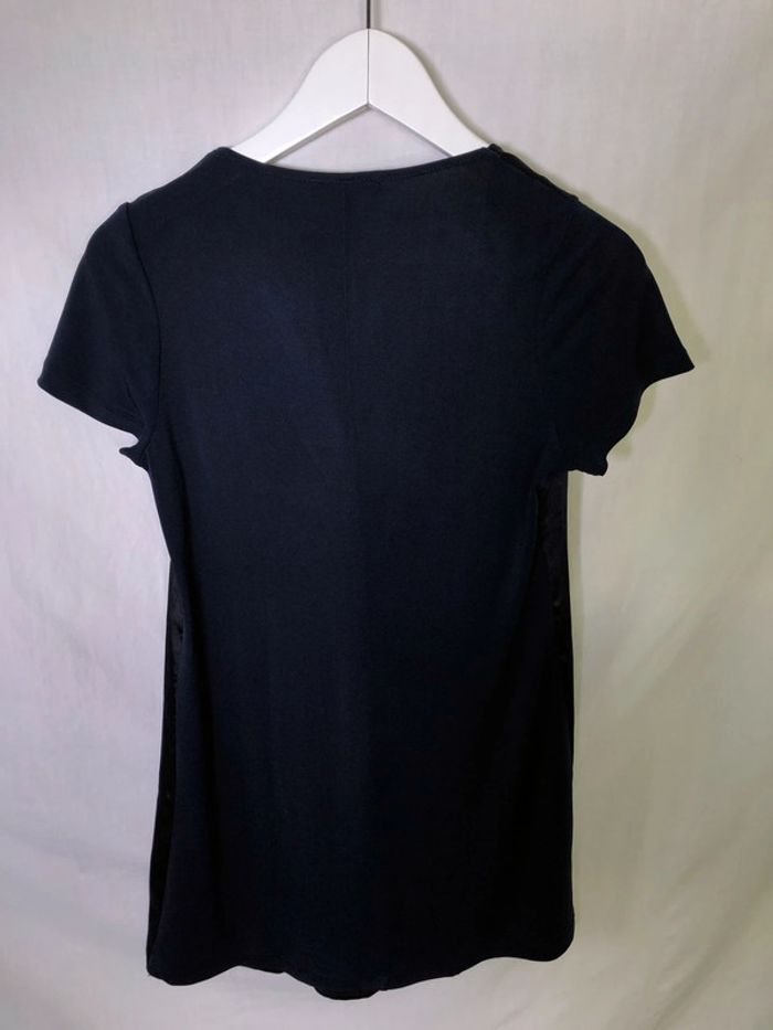 Tunique satinée Promod bleu marine motifs fleurs taille M / 38 40 très bon état - photo numéro 12