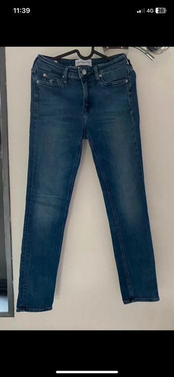 Jean’s Mid Rise slim Calvin klein W27xL30