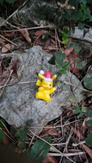 Super figurine Pokemon Nintendo pikachu Noël