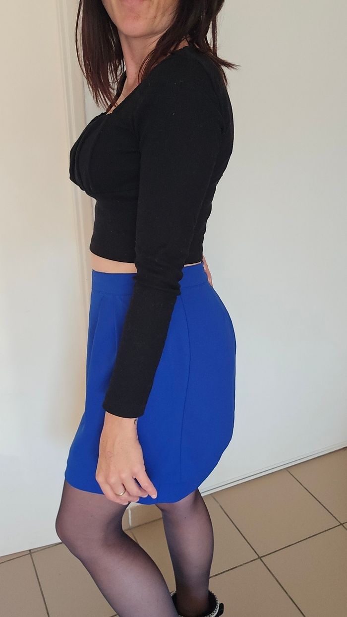 Jupe courte Camaïeu taille 38 - photo numéro 2