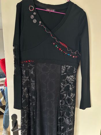 Robe noire dentelle