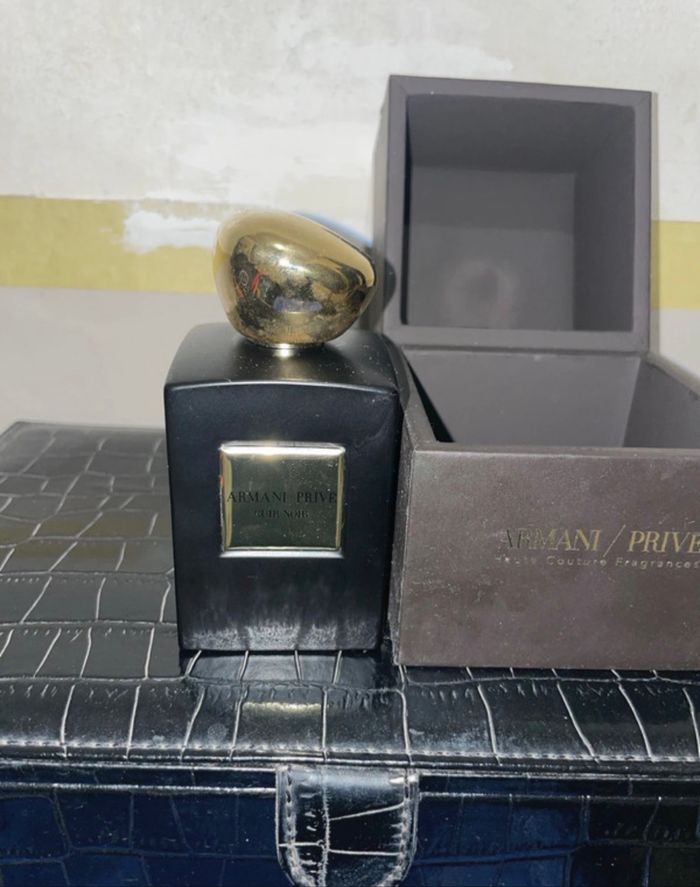 Parfum vide et étui Armani - photo numéro 2