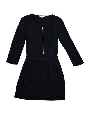 Robe Sandro taille 2 noir en très bon état