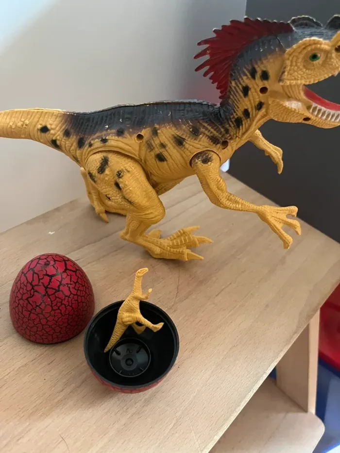 Dinosaure et œuf - photo numéro 2