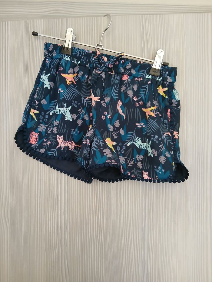 Short fille Hm 6/ 7ans