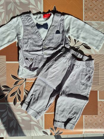 Costume bébé