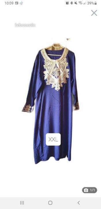 Robe orientale bleue