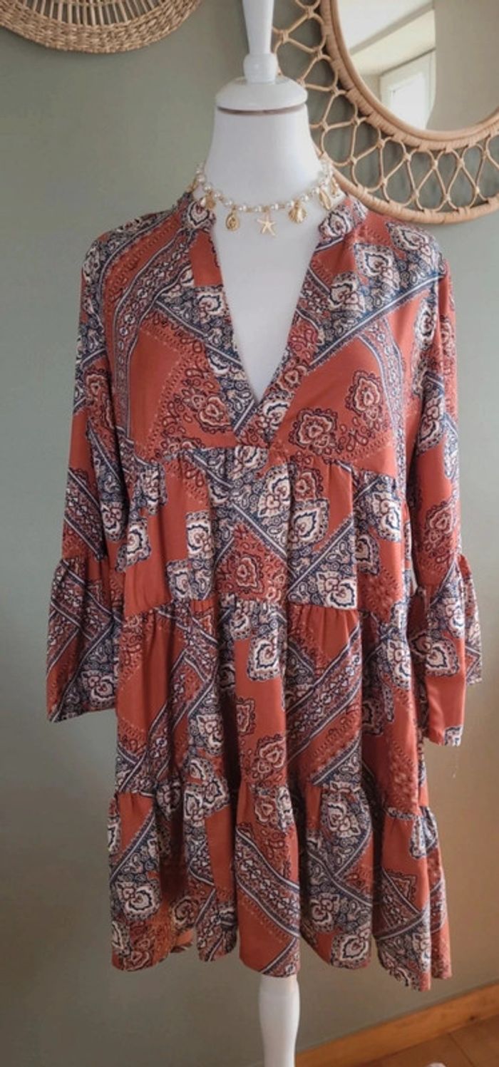 Magnifique robe Only Taille M Parfait état - photo numéro 3