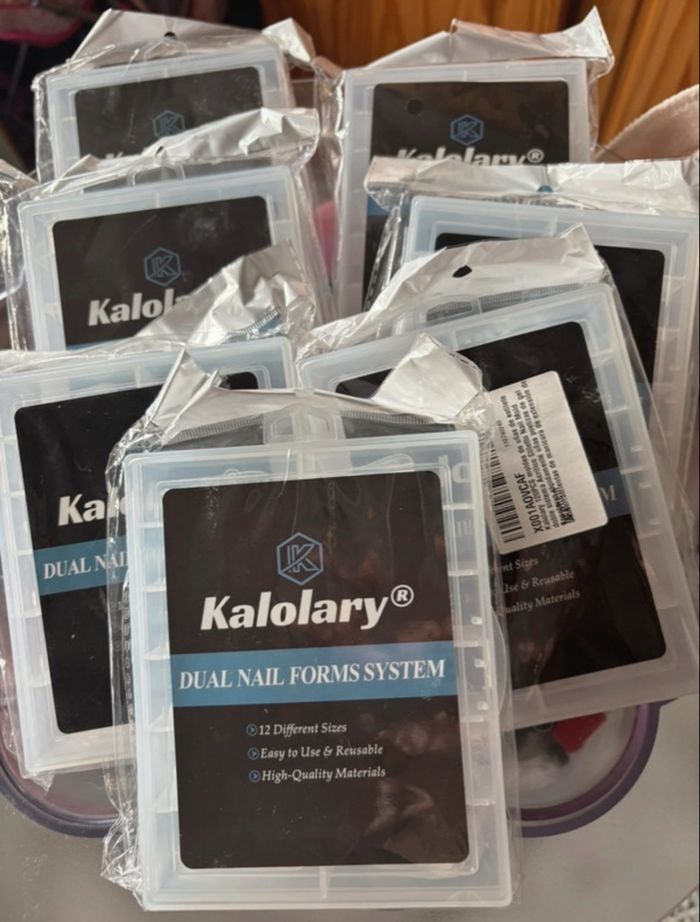 Lot de 7 boîtes de Dual Nail Formes kalolary-Neuf