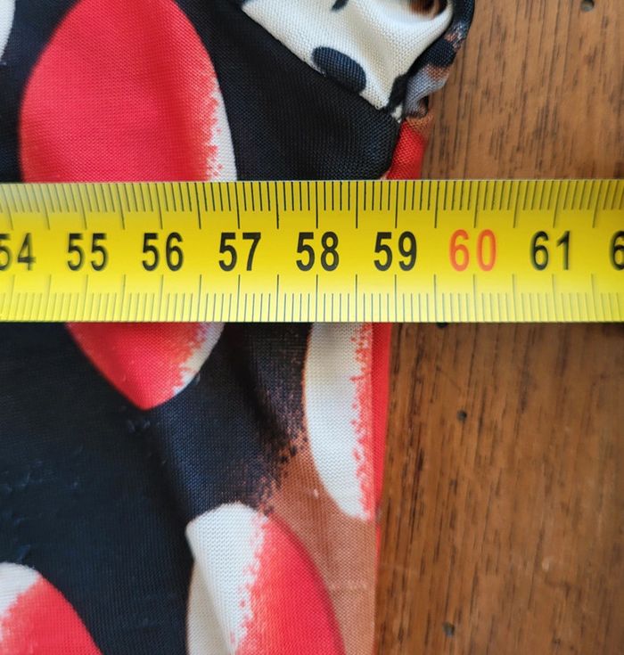 Tunique manches courtes à motifs rouge noir blanc et léopard Hong Hong Taille 46 - photo numéro 14