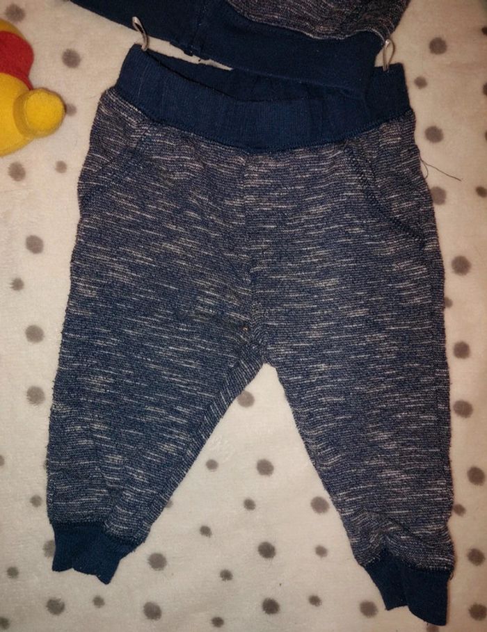 Ensemble training bébé - photo numéro 3