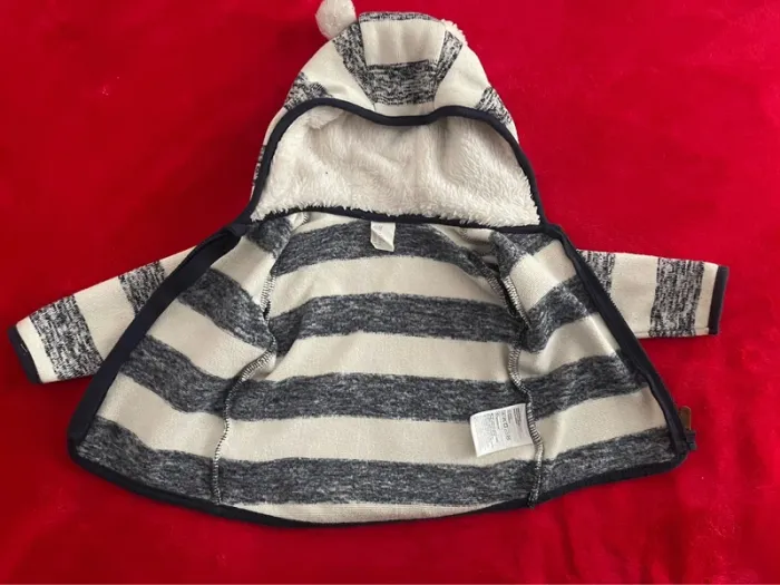 Gilet bébé - photo numéro 2