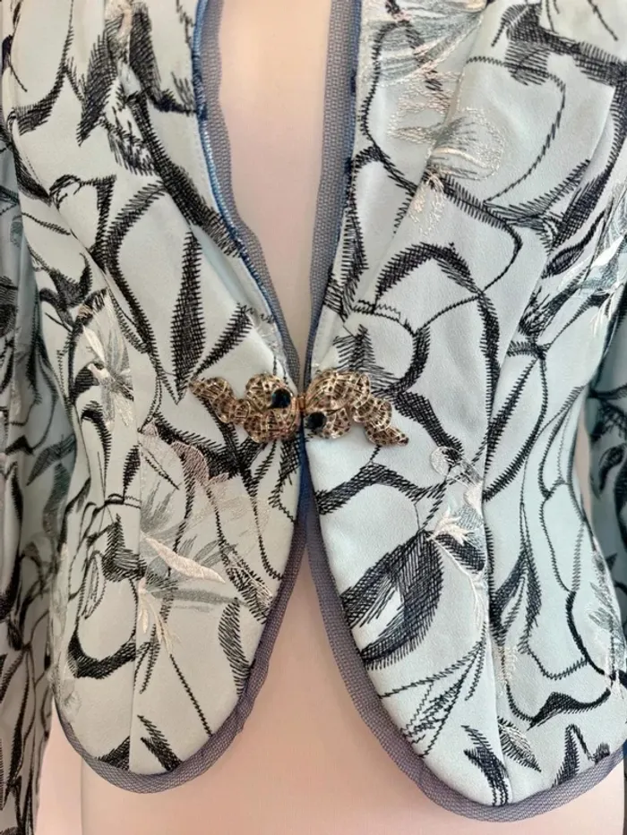 Magnifique veste blazer Musani couture bleue taille 38 neuve avec étiquette - photo numéro 4