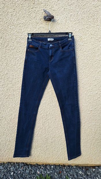 👖 Jean Cyrillus Taille 16 ans