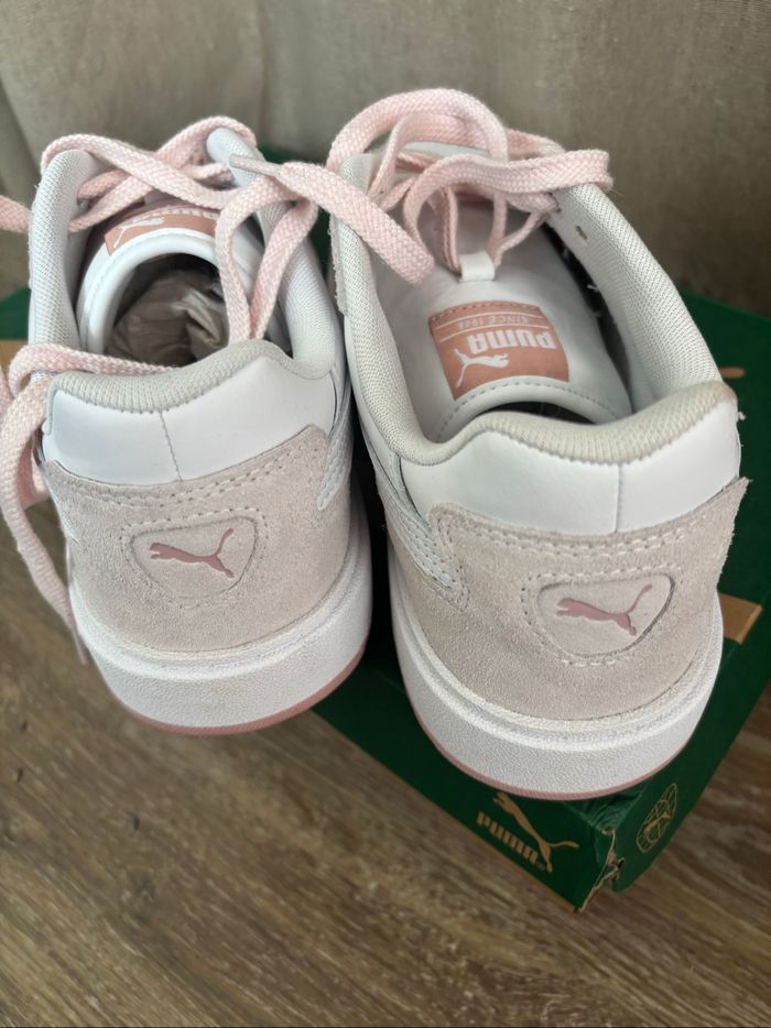 Basket PUMA blanche et rose - photo numéro 3