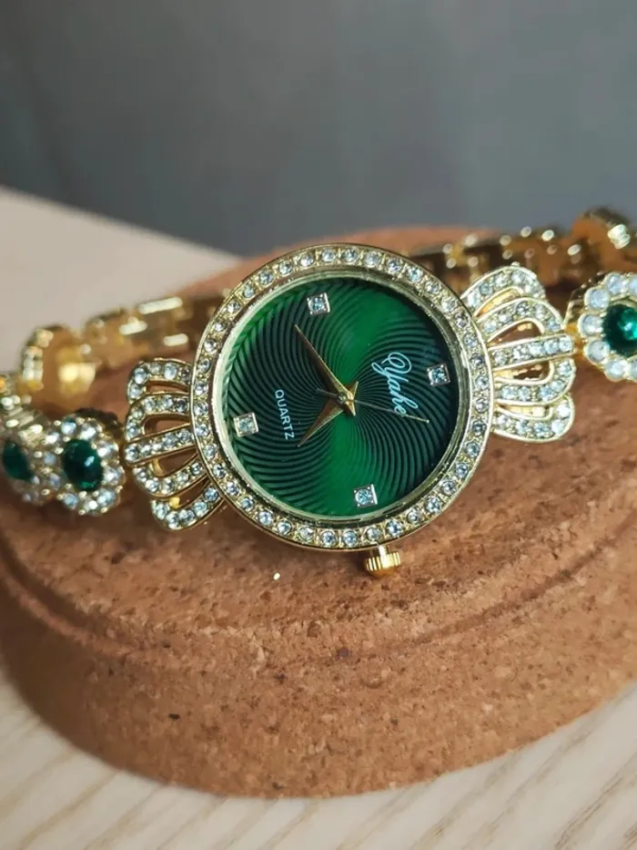 Montre bracelet doré, vert, style royal - photo numéro 2