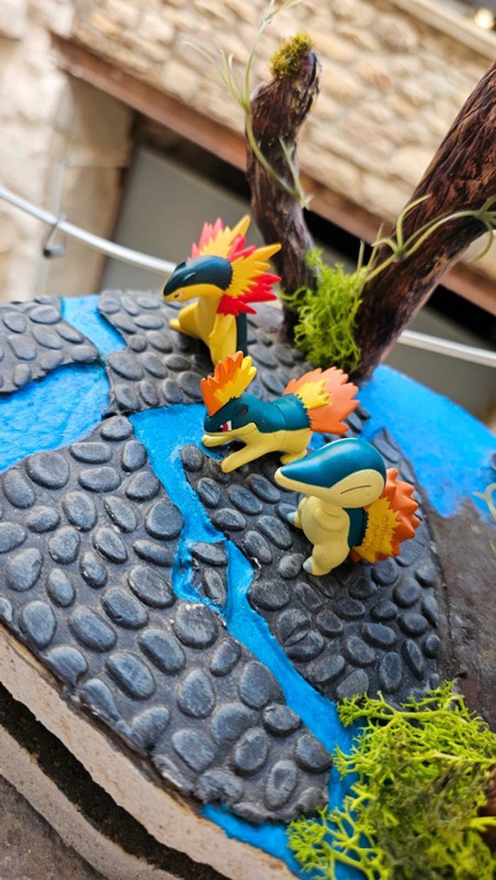 Super figurine Pokemon Nintendo tomy évolution hericendre feurisson typhlosion - photo numéro 3
