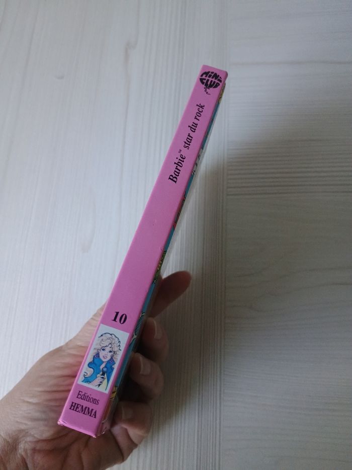 Livre enfant barbie star du rock - photo numéro 2