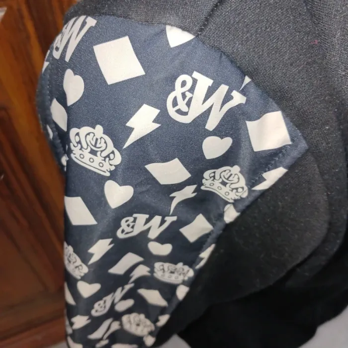 Sweat à capuche taille 36/38 s/m - photo numéro 3