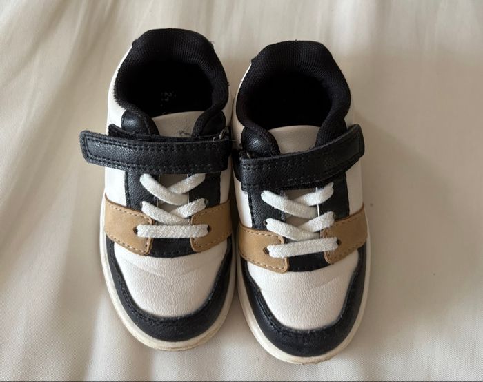 Chaussures garçon taille 24 - photo numéro 3