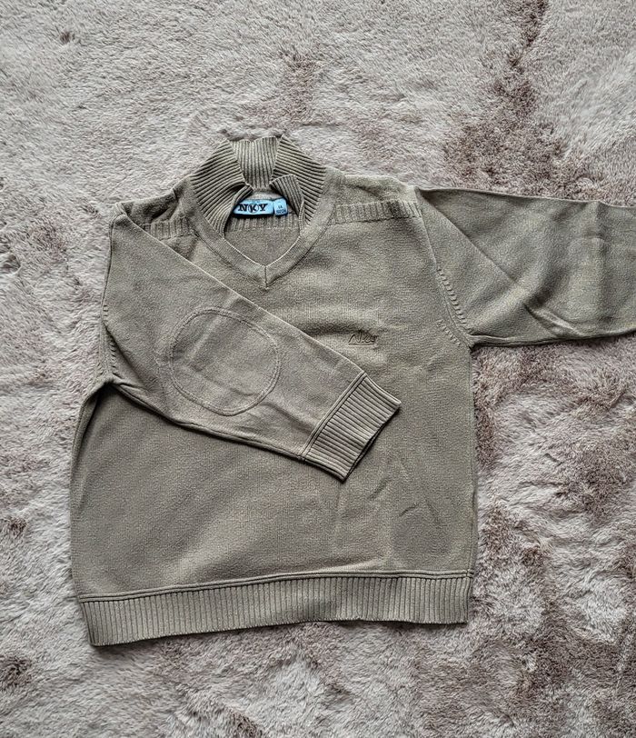 Pull col V