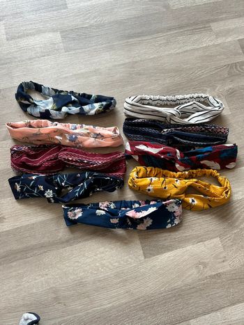 Lot 9 bandeaux multicolores