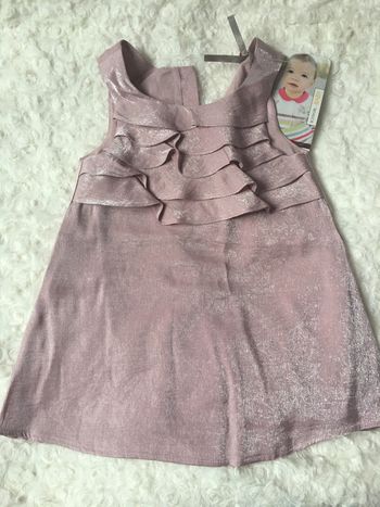 Robe rose pailletée neuve 12 mois